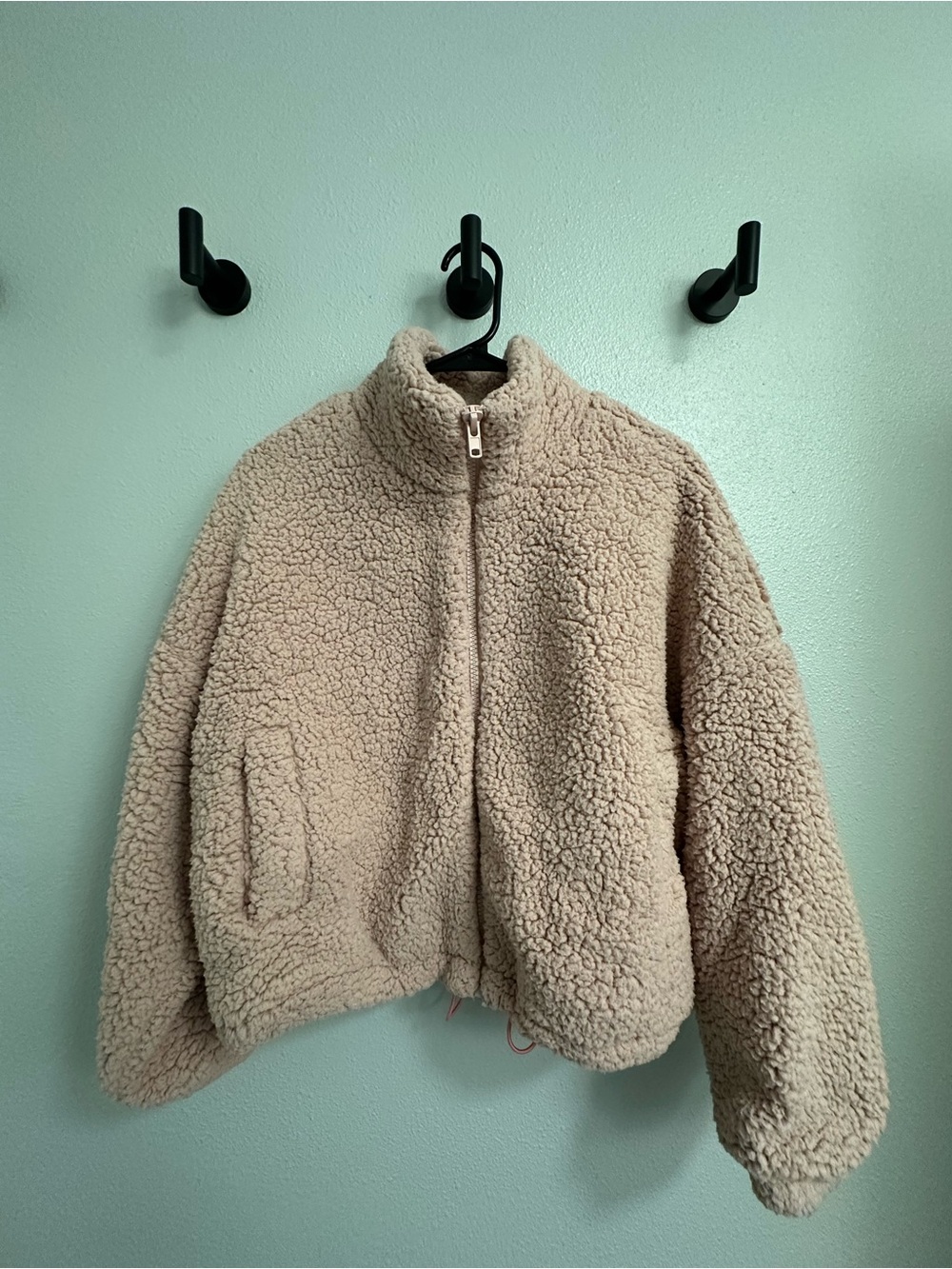 Urban Outfitters Plush Teddy Sherpa Jacket in Light Pink